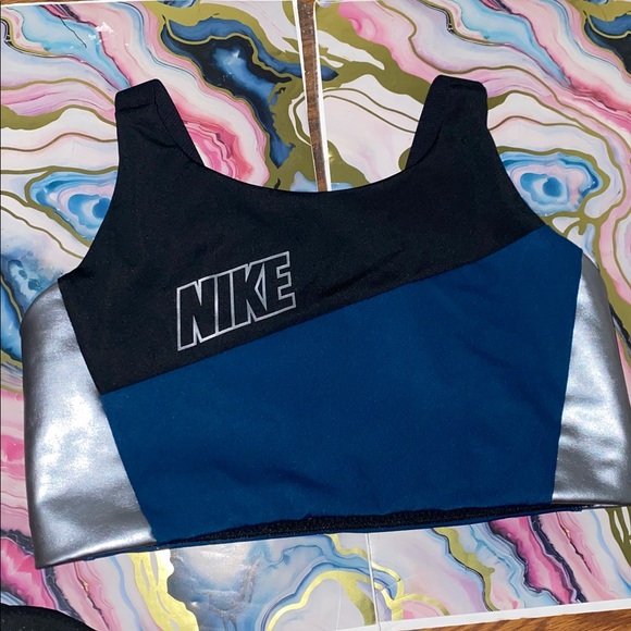 Nike Other - Nike Black and Blue Sports Top with Silver Highlights